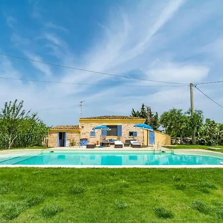 Villa I Granai Del Carmine *